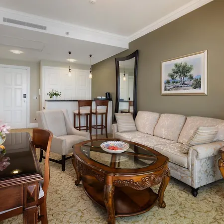 Royal Princess Hotel