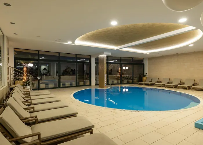 ロイヤル プリンセス ホテル 5*