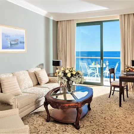 Royal Princess Hotel 5*