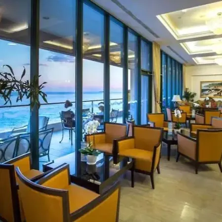 Royal Princess Hotel